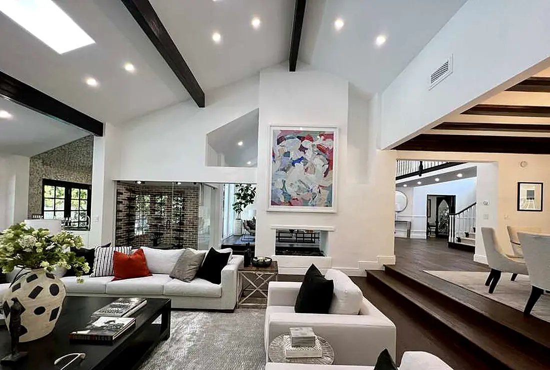 Living room with fireplace, Encino