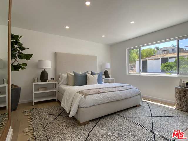 Mellow Ln remodel after 3
