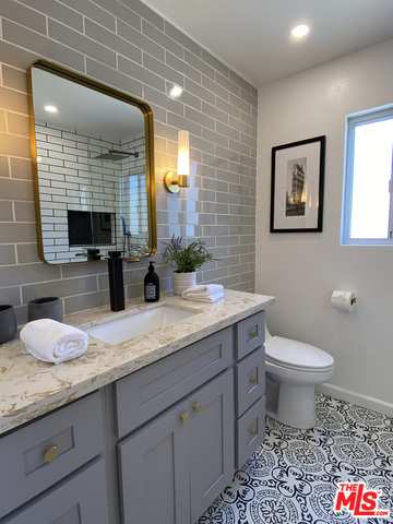 Mellow Ln remodel after 13