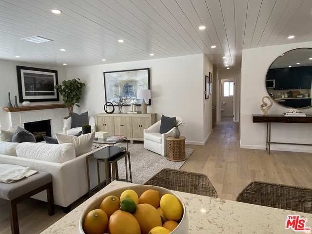Mellow Ln remodel after 18